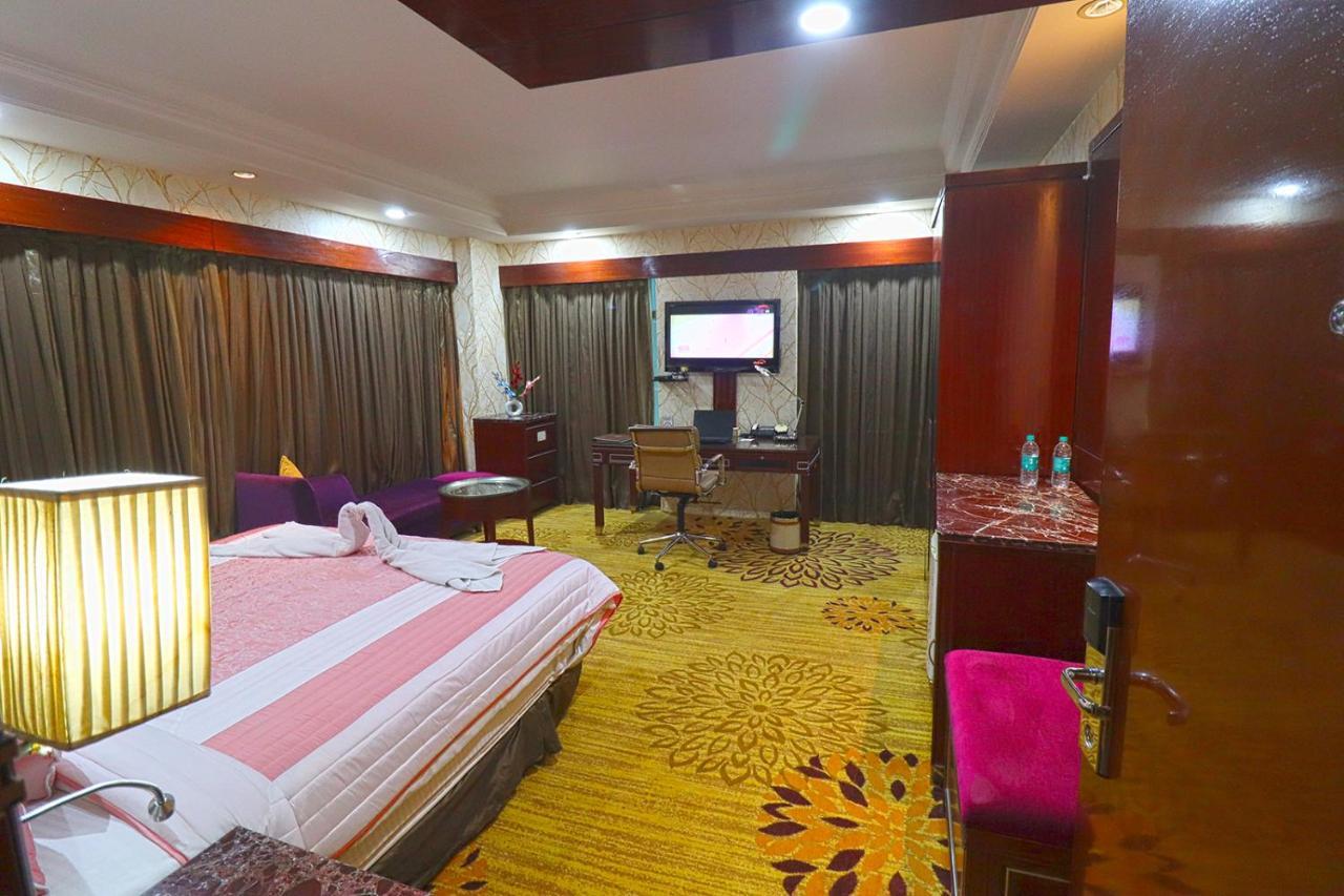 Skycity Hotel Gurgaon Zewnętrze zdjęcie