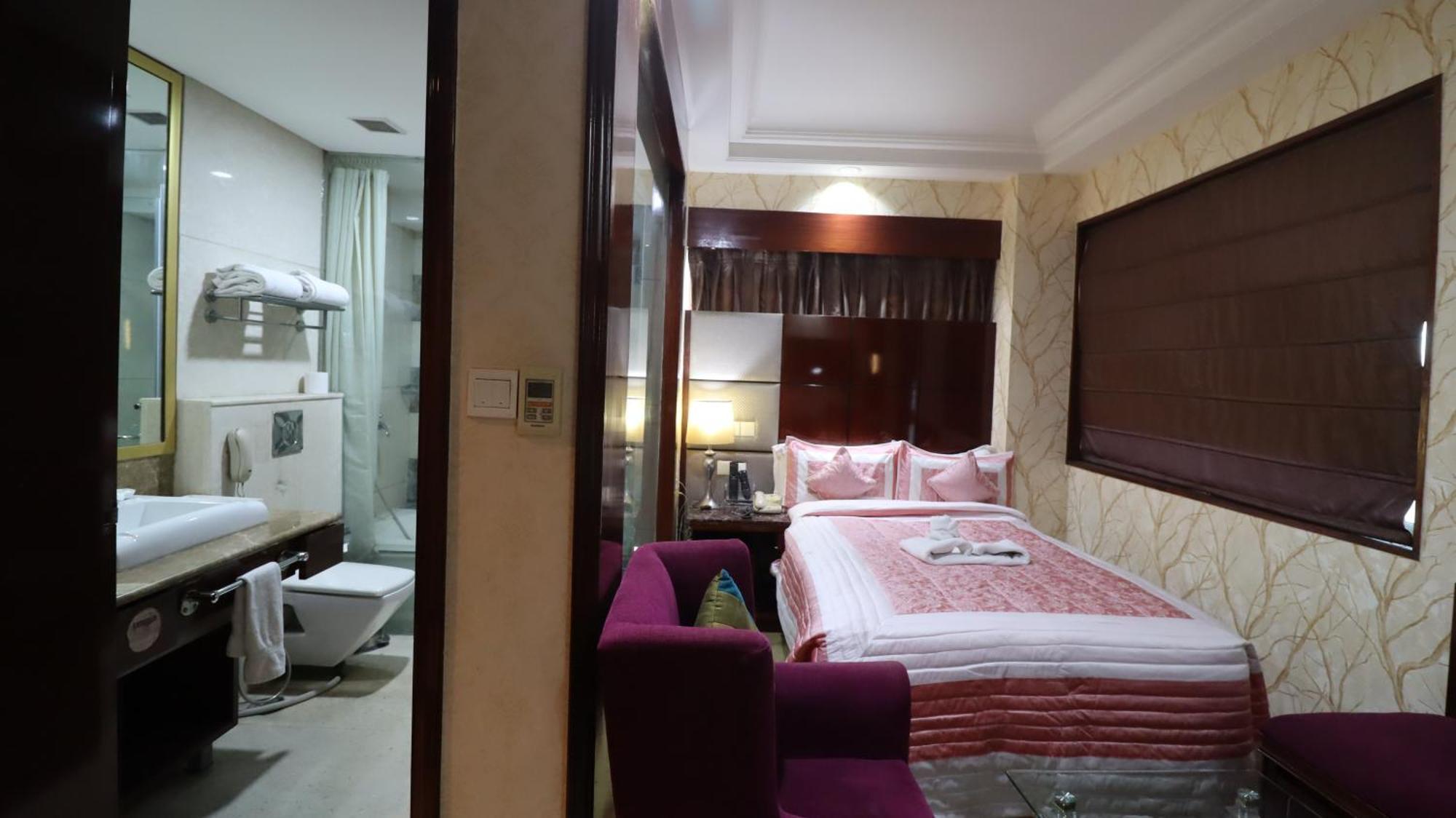 Skycity Hotel Gurgaon Zewnętrze zdjęcie