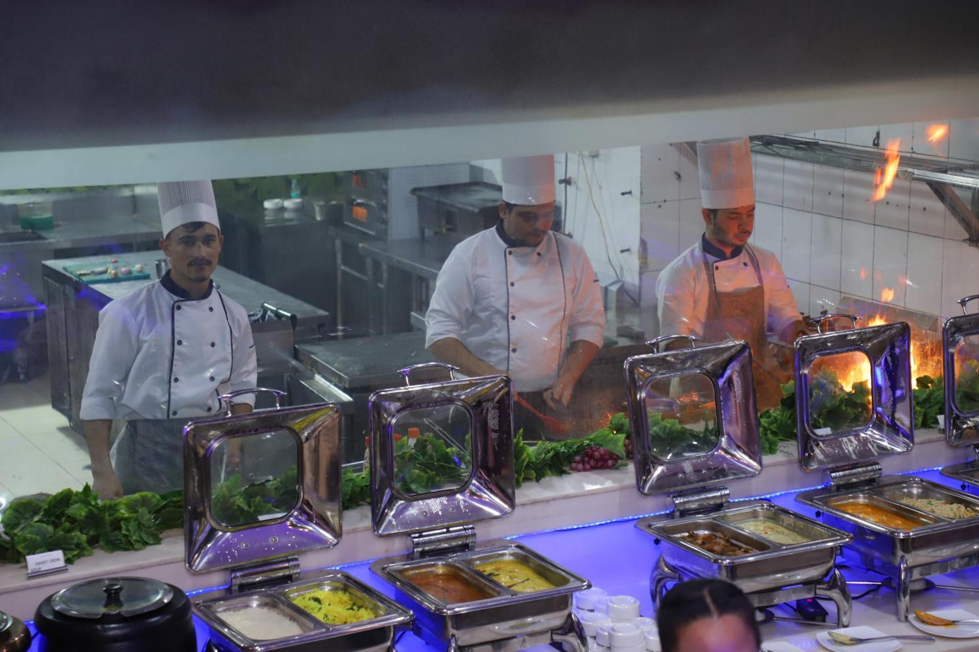 Skycity Hotel Gurgaon Zewnętrze zdjęcie